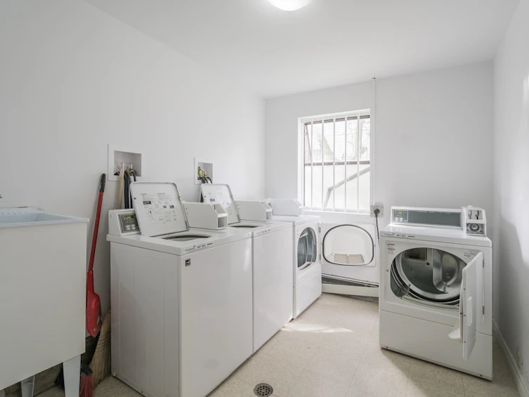 203-2036 Coquitlam Avenue, Port Coquitlam, BC, V3B 1J5 - 20