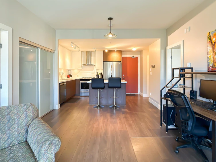303-3602 Aldercrest Drive, North Vancouver, BC, V7G 0A2 - 11