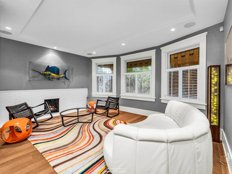 1747 Balaclava Street, Vancouver, BC, V6K 4B6 - 8
