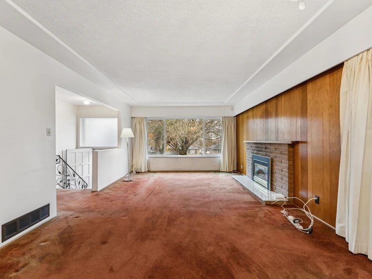 1521 E 64th Avenue, Vancouver, BC, V5P 2M4 - 4