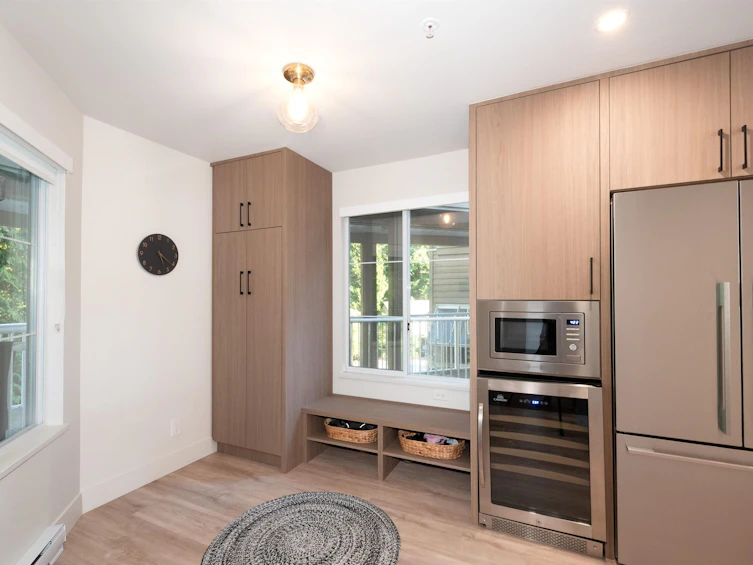 403-1050 Bowron Court, North Vancouver, BC, V7H 2X7 - 6