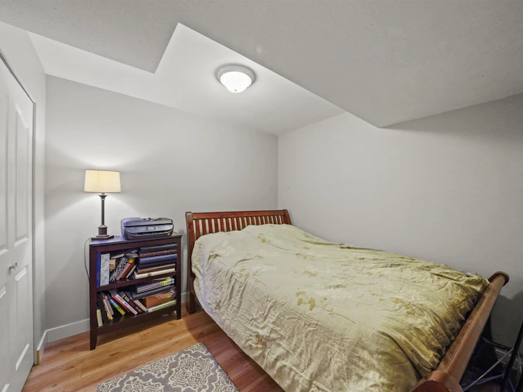 24369 101 Avenue, Maple Ridge, BC, V2W 1W8 - 24