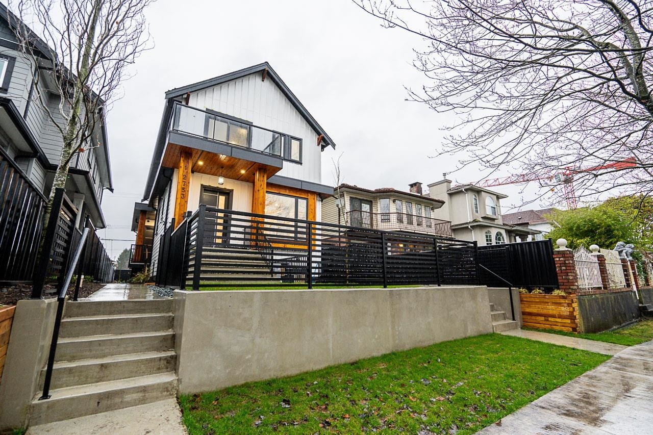2-2753 Nanaimo Street, Vancouver, BC, V5N 5E9