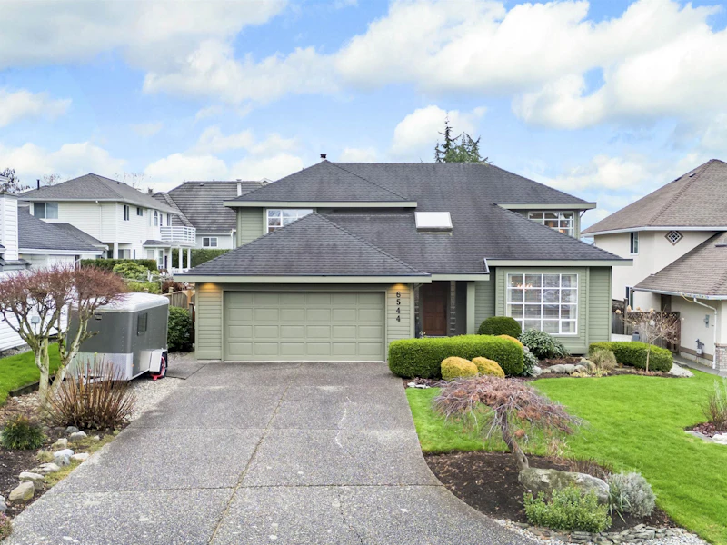 6544 Claytonhill Grove, Surrey BC V3S 7N4