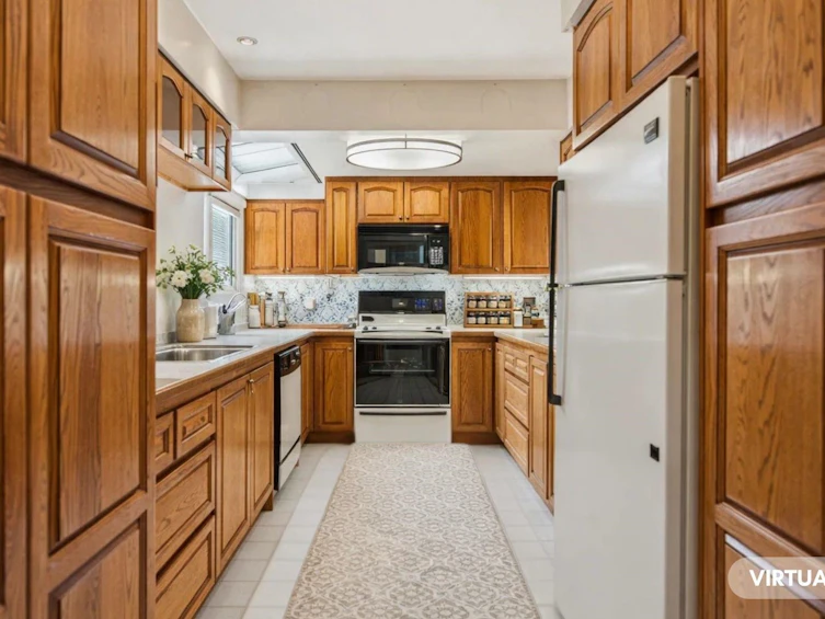 5525 Crown Street, Vancouver, BC, V6N 2B6 - 12