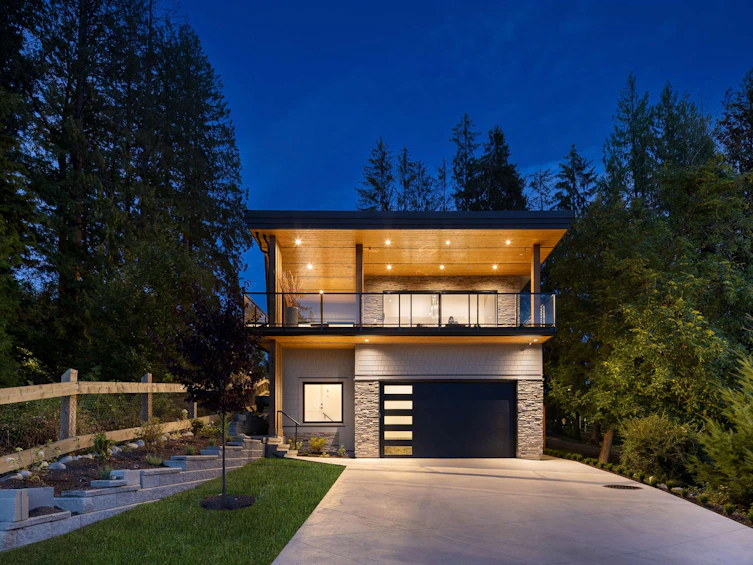 1486 Coast Meridian Road, Coquitlam, BC, V3E 0C4 - 2