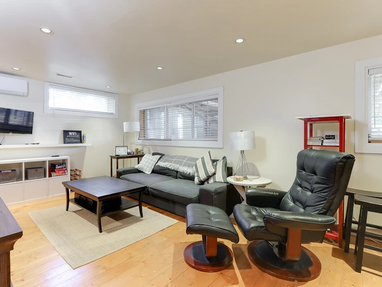 16124 9 Avenue, Surrey, BC, V4A 1A6 - 36