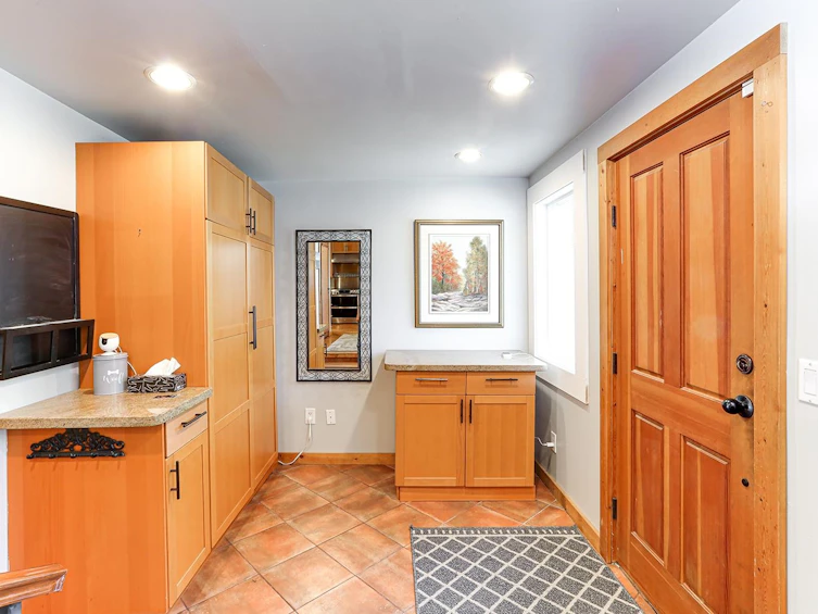 16124 9 Avenue, Surrey, BC, V4A 1A6 - 4