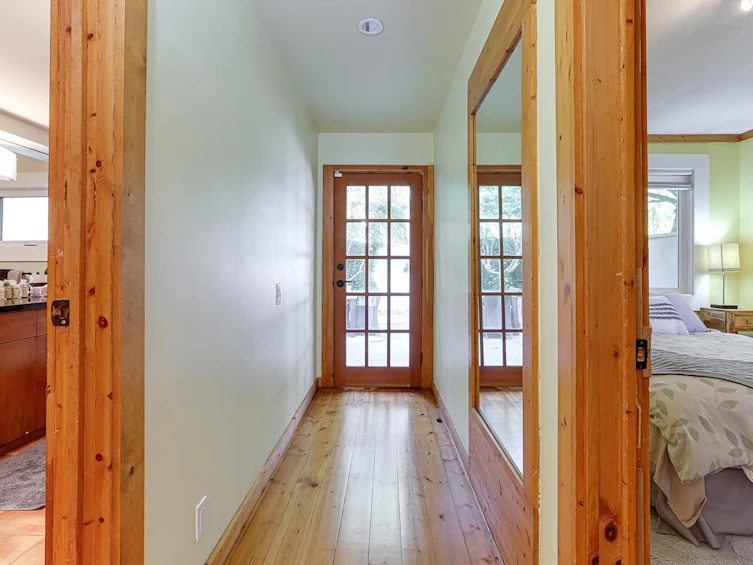 16124 9 Avenue, Surrey, BC, V4A 1A6 - 19