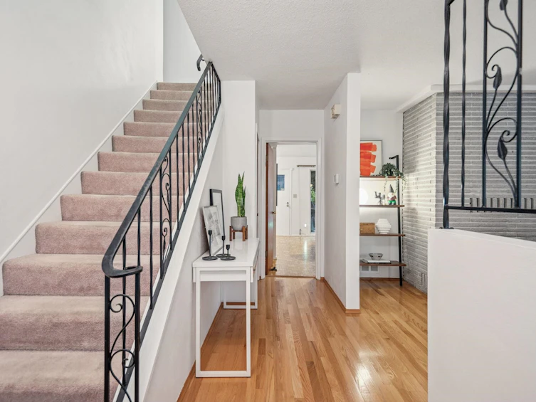 2174 Hoskins Road, North Vancouver, BC, V7J 3A3 - 9