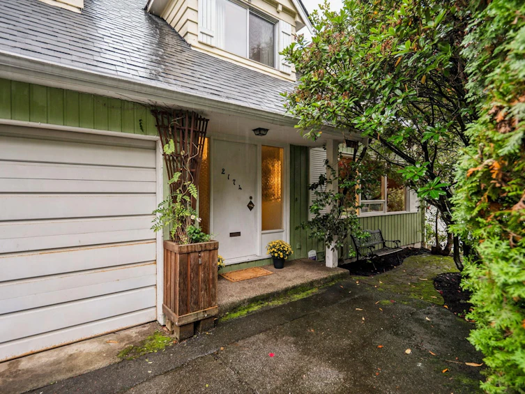 2174 Hoskins Road, North Vancouver, BC, V7J 3A3 - 38