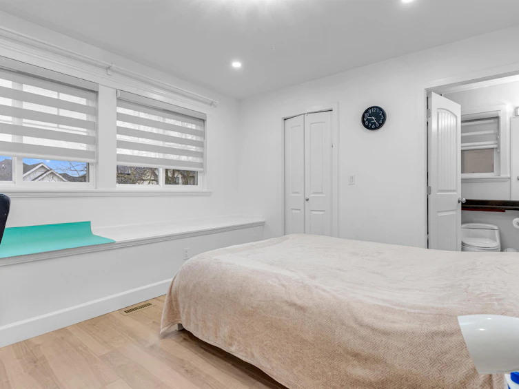 18358 67 Avenue, Surrey, BC, V3S 1E5 - 19