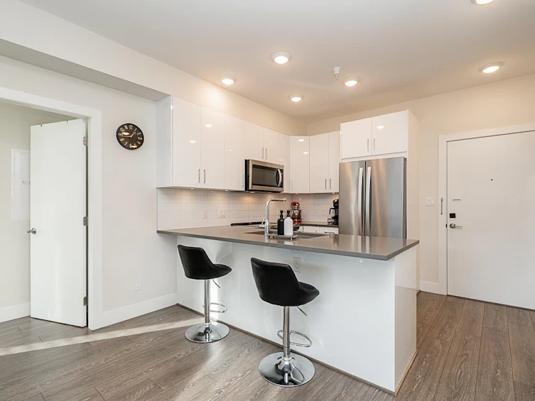 316-15351 101 Avenue, Surrey, BC, V3R 0G2 - 12