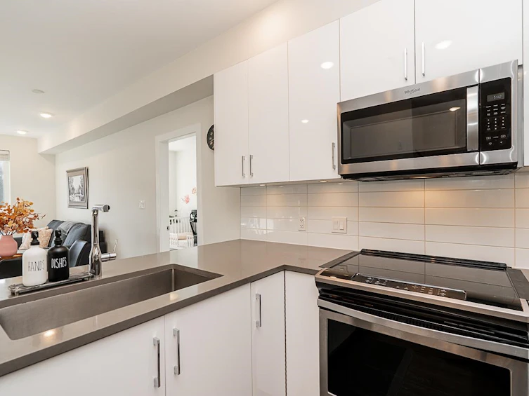 316-15351 101 Avenue, Surrey, BC, V3R 0G2 - 10