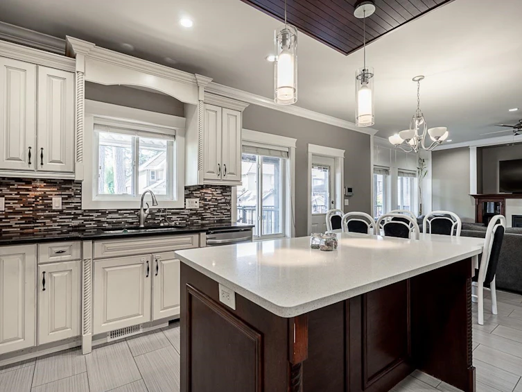 5909 125 Street, Surrey, BC, V3X 1X2 - 10