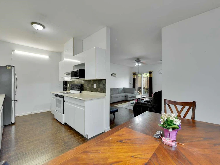 104-14993 101a Avenue, Surrey, BC, V3R 0T1 - 10