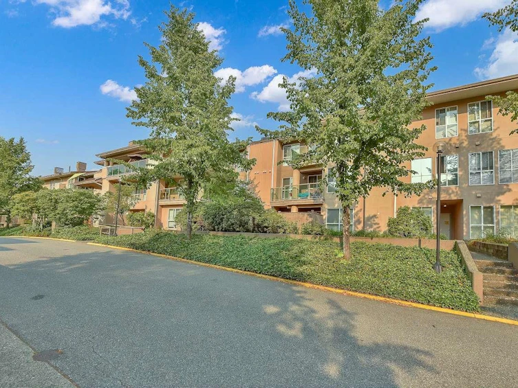 104-14993 101a Avenue, Surrey, BC, V3R 0T1 - 25