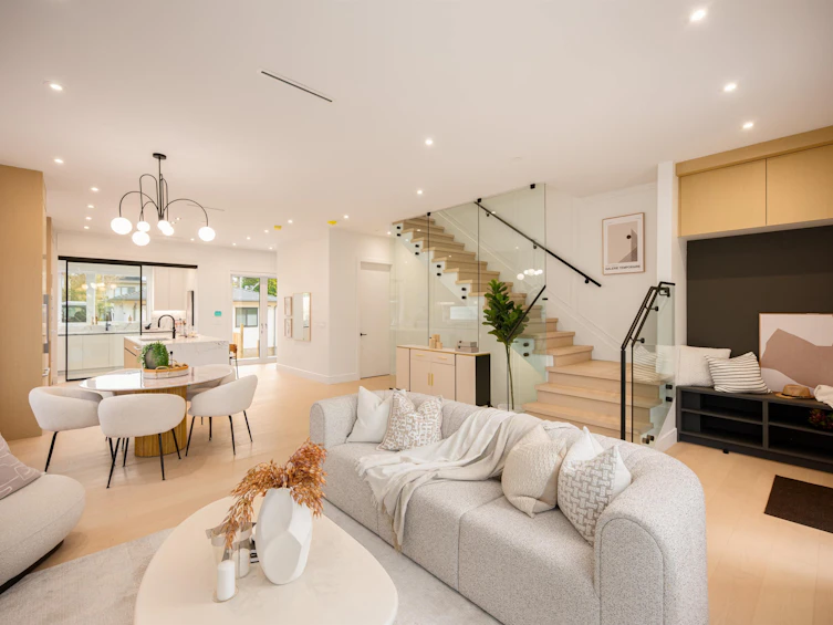 7380 Maple Street, Vancouver, BC, V6P 5P7 - 7