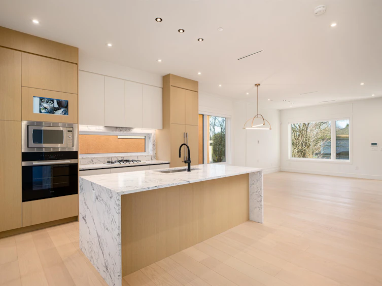 7382 Maple Street, Vancouver, BC, V6P 5P7 - 17