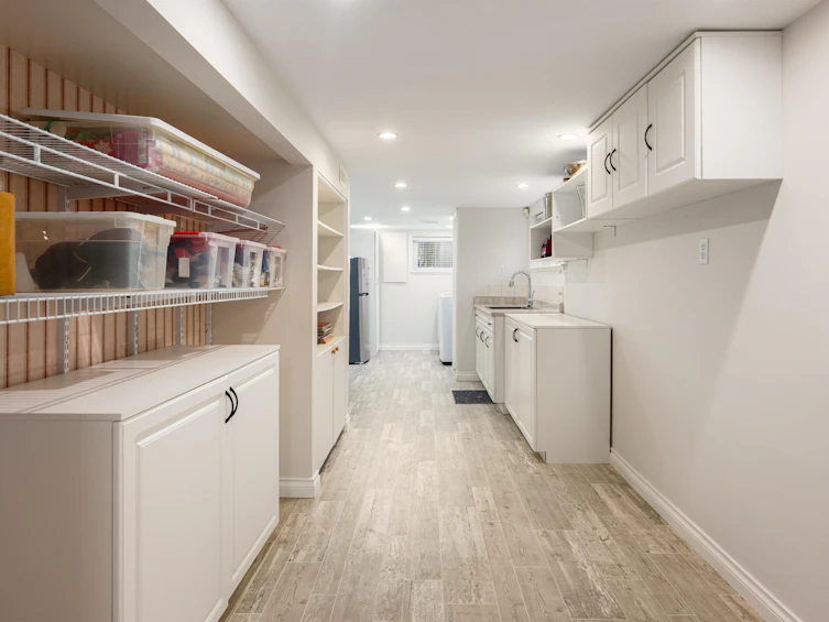 3658 Loraine Avenue, North Vancouver, BC, V7R 4B8 - 22