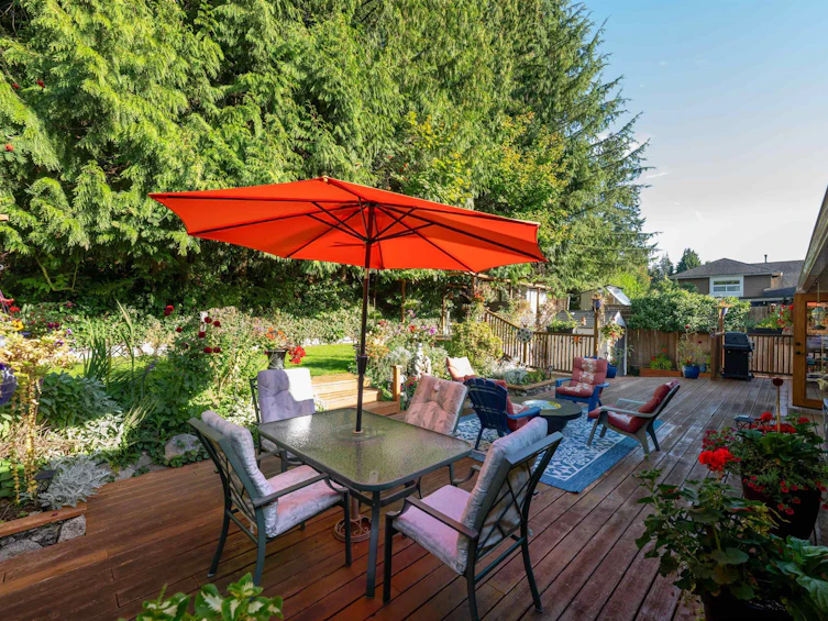 3658 Loraine Avenue, North Vancouver, BC, V7R 4B8 - 30
