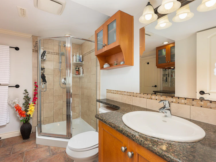 3658 Loraine Avenue, North Vancouver, BC, V7R 4B8 - 27