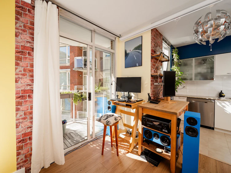 420-4028 Knight Street, Vancouver, BC, V5N 5Y8 - 11
