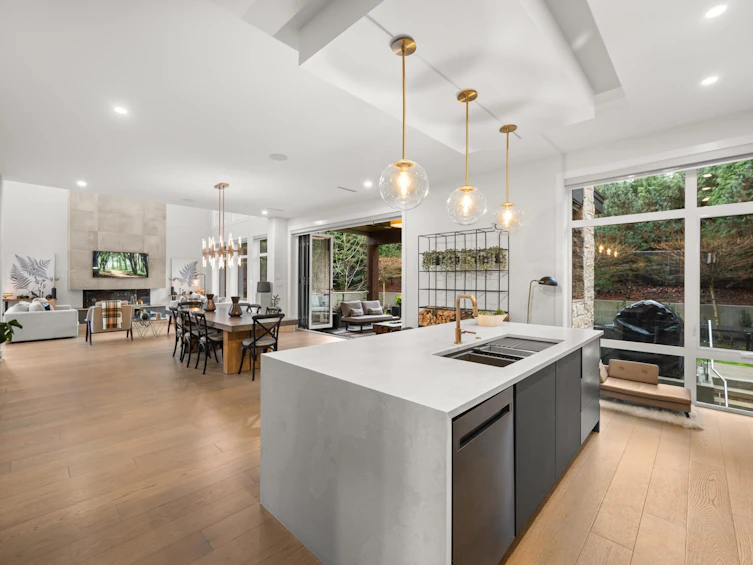 16728 Mcnair Drive, Surrey, BC, V3Z 0P9 - 13