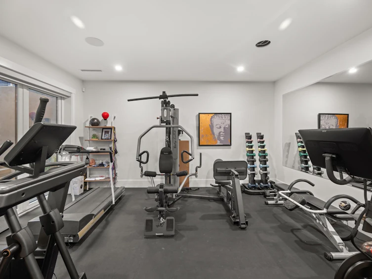 16728 Mcnair Drive, Surrey, BC, V3Z 0P9 - 38