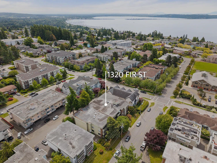 104-1320 Fir Street, Surrey, BC, V4B 4B2 - 28