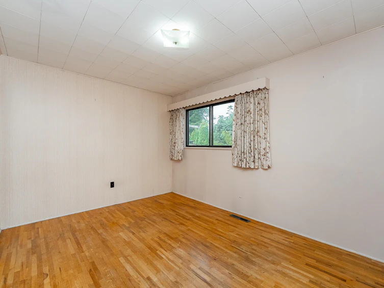 10725 127a Street, Surrey, BC, V3V 5L7 - 13
