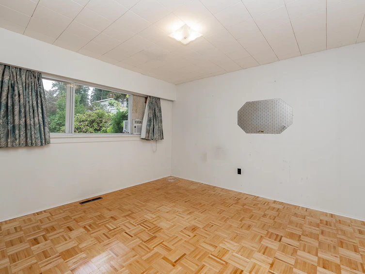 10725 127a Street, Surrey, BC, V3V 5L7 - 15