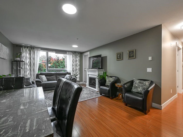 225-12085 228 Street, Maple Ridge, BC, V2X 6M2 - 12