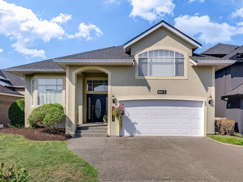 5411 Mccoll Crescent, Richmond BC V6V 2L6