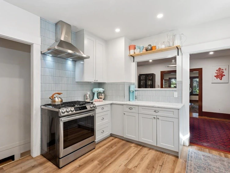4188 W 13th Avenue, Vancouver, BC, V6R 2T6 - 6