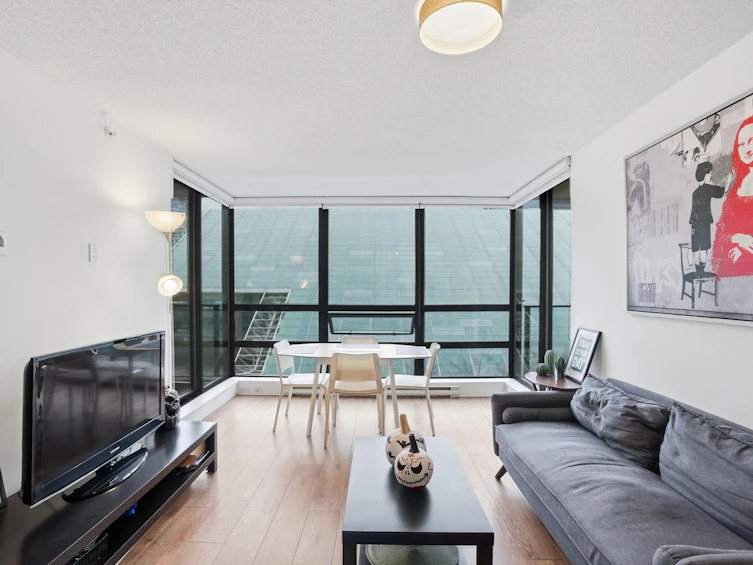 602-933 Hornby Street, Vancouver, BC, V6Z 3G4 - 6