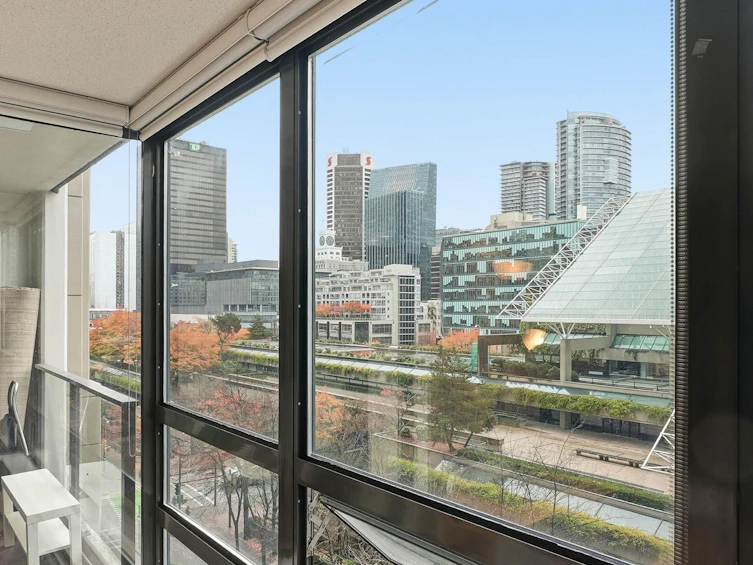 602-933 Hornby Street, Vancouver, BC, V6Z 3G4 - 3