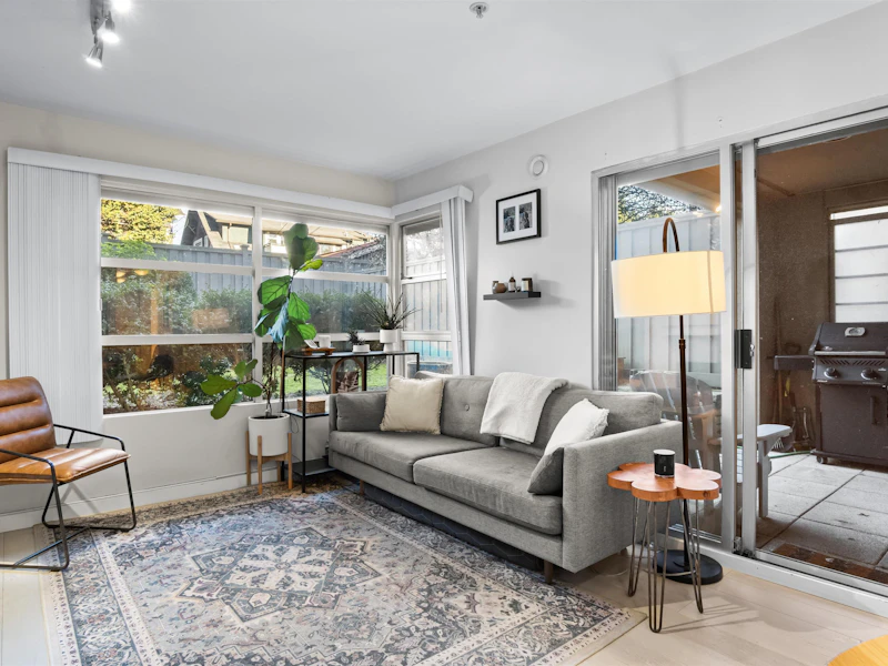 101 - 3023 W 4th Avenue, Vancouver BC V6K 1R5