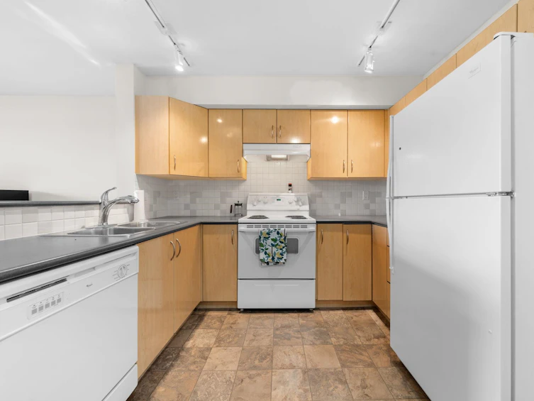 405-305 Lonsdale Avenue, North Vancouver, BC, V7M 2G3 - 11