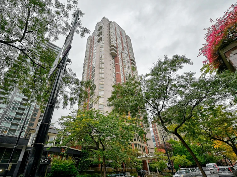 601-867 Hamilton Street, Vancouver, BC, V6B 6B7