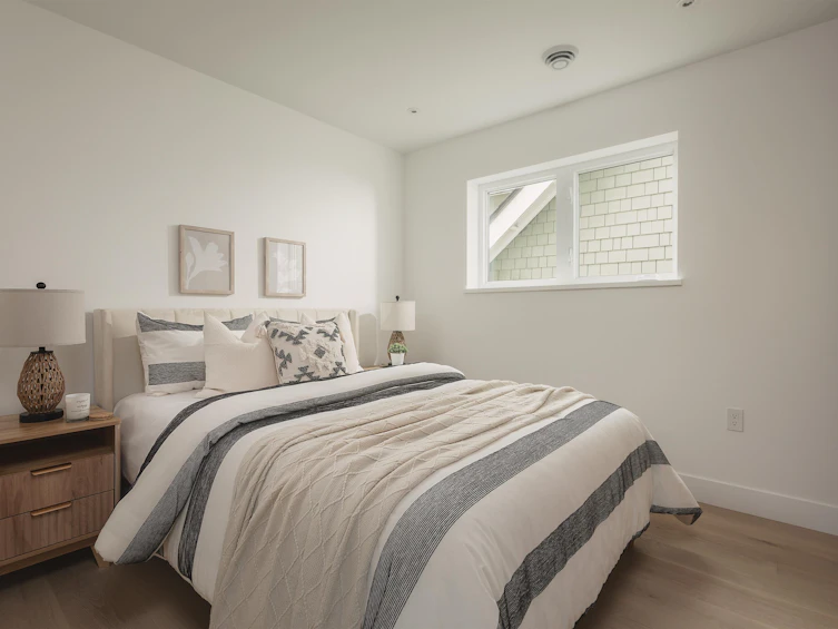 1-2130 E 2nd Avenue, Vancouver, BC, V5N 1E8 - 11