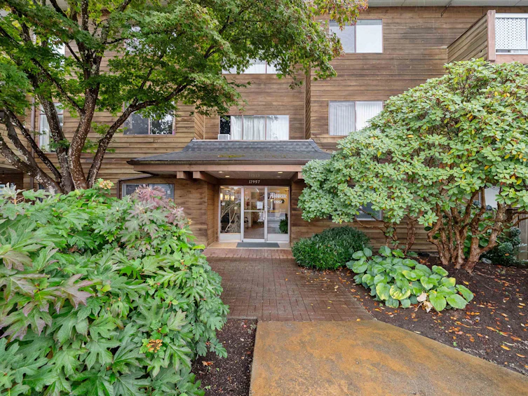 301-11957 223 Street, Maple Ridge, BC, V2X 5Y4 - 3