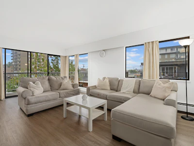 301-11957 223 Street - 4