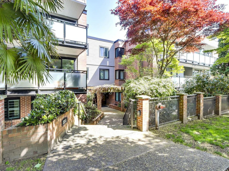 307-2255 York Avenue, Vancouver, BC, V6K 1C5 - 2