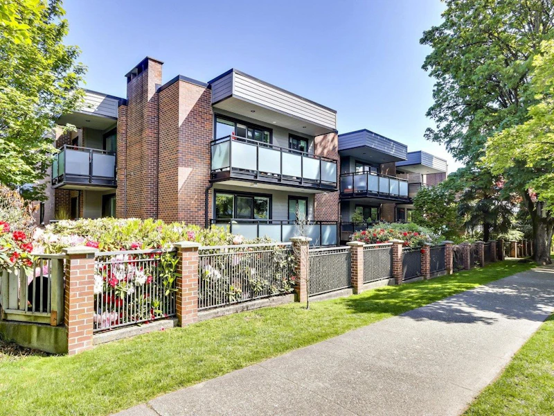 307 - 2255 York Avenue, Vancouver BC V6K 1C5