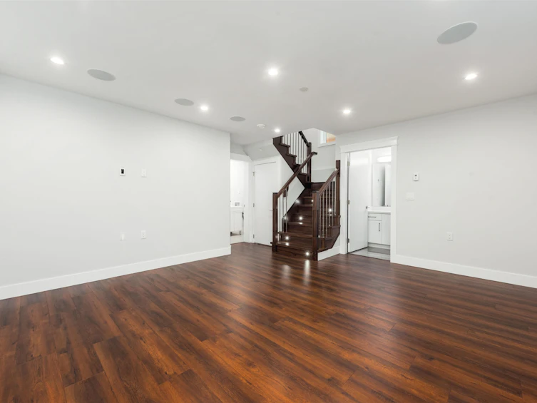 5318 Prince Edward Street, Vancouver, BC, V5W 2X6 - 26