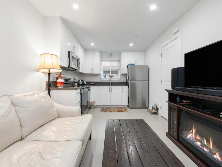 5318 Prince Edward Street, Vancouver, BC, V5W 2X6 - 28