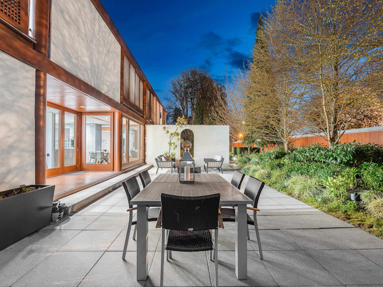 1299 W 57th Avenue, Vancouver, BC, V6P 1S6 - 28
