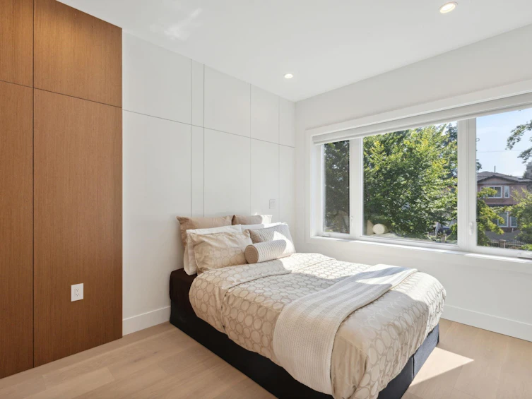 7855 Ontario Street, Vancouver, BC, V5X 3C8 - 9