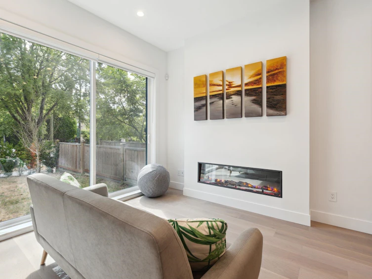 7855 Ontario Street, Vancouver, BC, V5X 3C8 - 3
